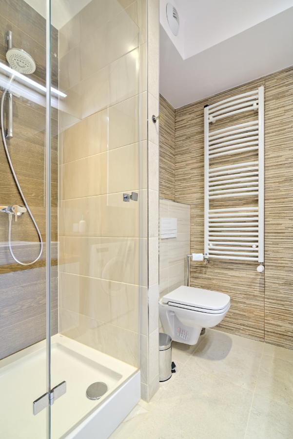 Cafe Garden Residence Krakow Ngoại thất bức ảnh